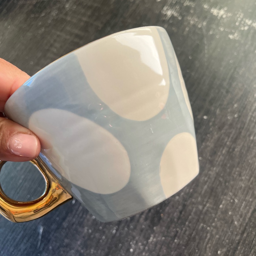 YESTERYEAR FOR ANTHROPOLOGIE BY BRIDGET BODENHAM CREAM DOT MUG 3 1/2" STONEWARE - Picture 7 of 10